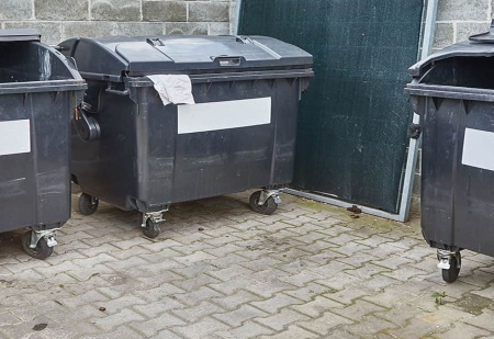 Importance of dumpster pad cleaning for businesses